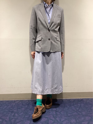 襟付きワンピースを着まわし　お仕事コーデ KEITH