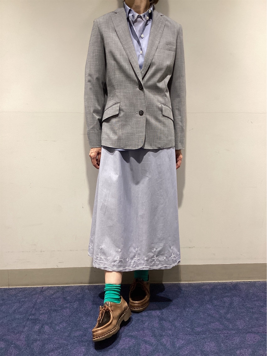 襟付きワンピースを着まわし　お仕事コーデ KEITH