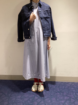 襟付きワンピースを着まわし　お出かけコーデ KEITH