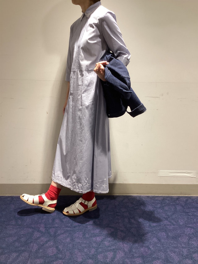 襟付きワンピースを着まわし　お出かけコーデ KEITH