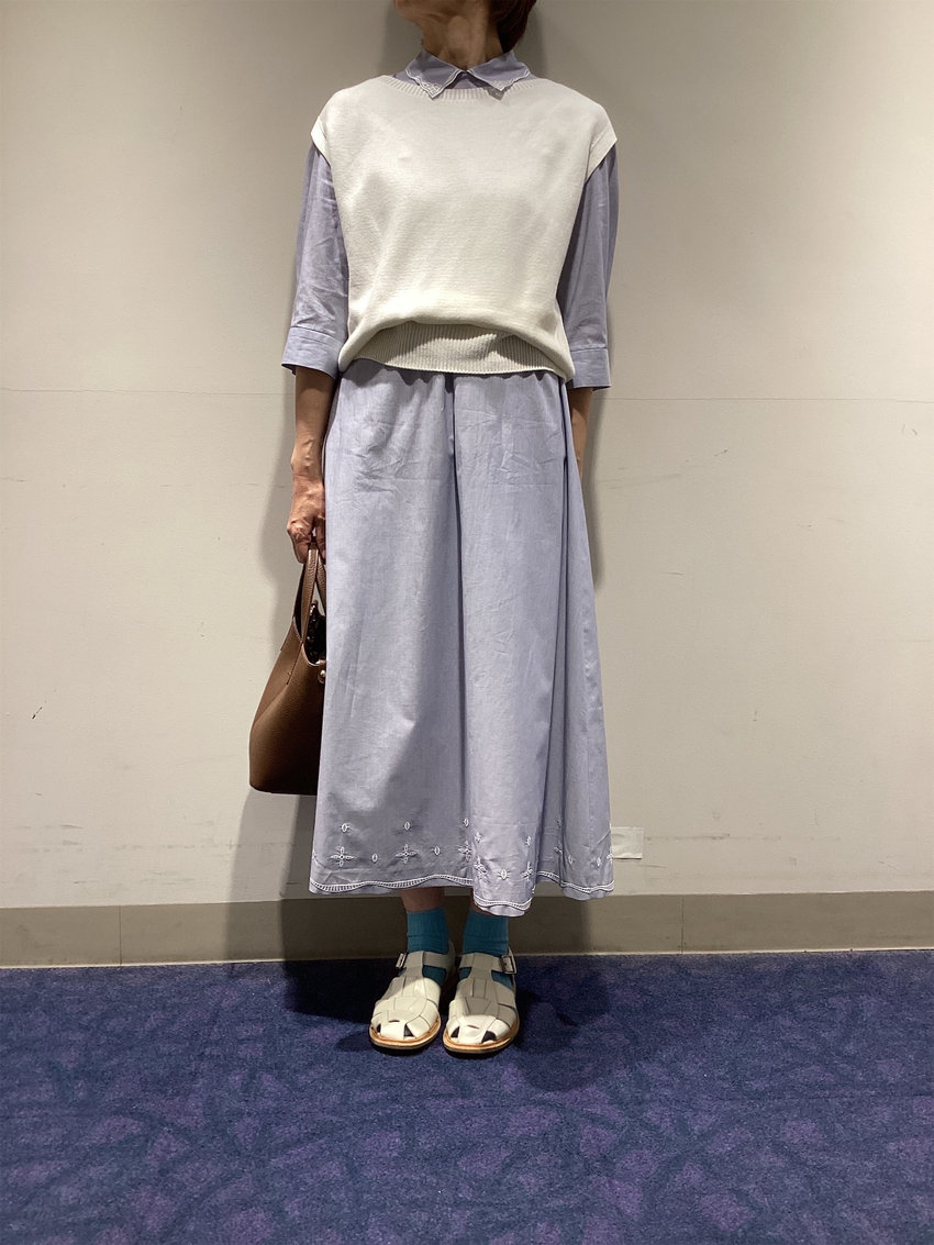 襟付きワンピースを着まわし　お出かけコーデ KEITH