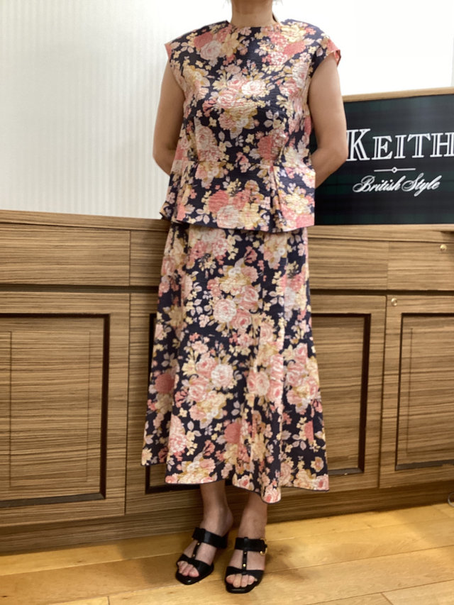 花いっぱいコーデ KEITH