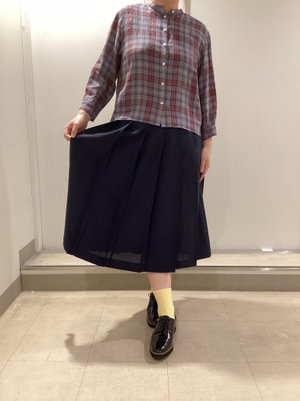 チェックブラウスのシンプルコーデ KEITH