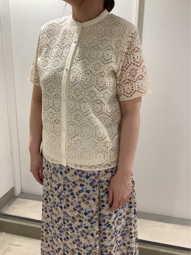 レースとフラワープリントで爽やかコーデ KEITH