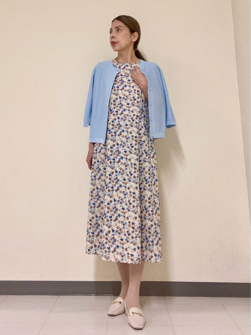 【小花柄ワンピース】で涼やかお出かけコーデ KEITH