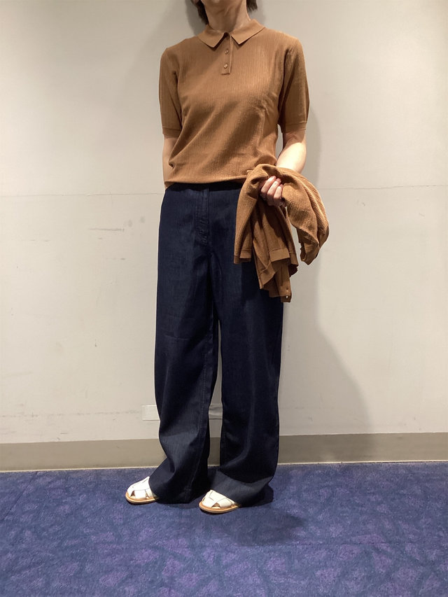 ニットポロのアンサンブルコーデ KEITH