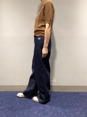 ニットポロのアンサンブルコーデ KEITH