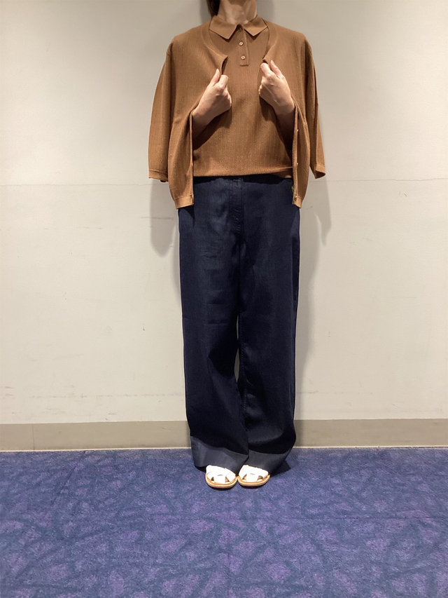 ニットポロのアンサンブルコーデ KEITH