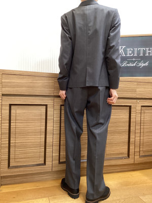 頼りになるパンツスーツ第2弾 KEITH