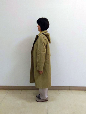 春色を取り入れたコートスタイル SCAPA