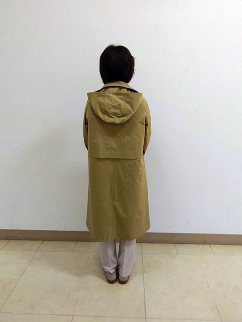 春色を取り入れたコートスタイル SCAPA