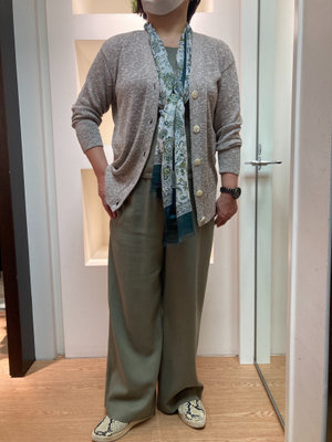 夏のワントーンコーデ SCAPA