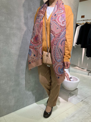 秋色お出掛けコーデ SCAPA