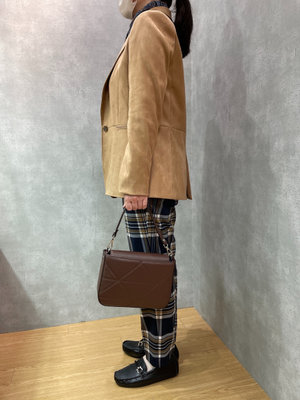 秋のジャケットコーデ SCAPA