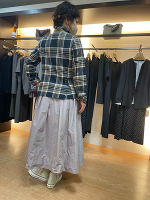 ジャケットコーデ SCAPA