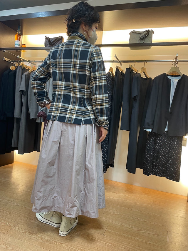 ジャケットコーデ SCAPA