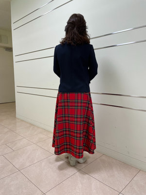 大人のタータンチェックコーデ SCAPA