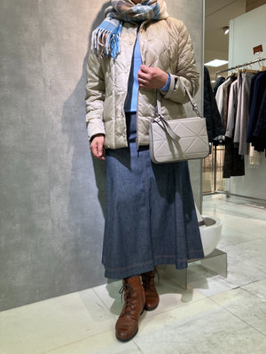 深まる秋のダウンジャケット SCAPA