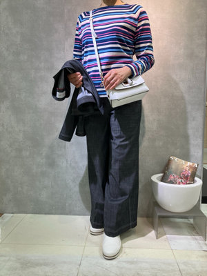 春の綺麗めセットアップコーデ SCAPA