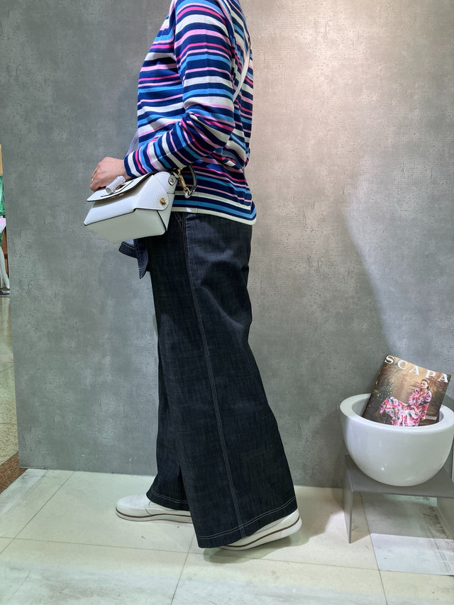 春の綺麗めセットアップコーデ SCAPA