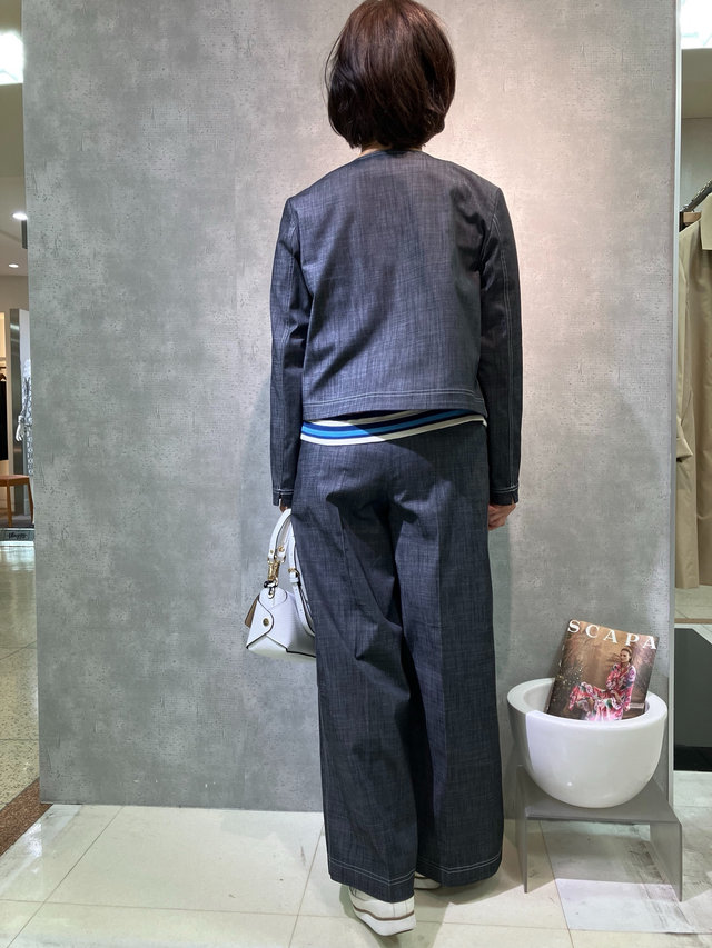 春の綺麗めセットアップコーデ SCAPA