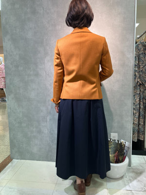 カーネリアン×ネイビー秋コーデ SCAPA