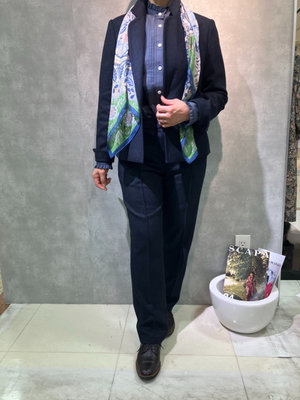 ツイードセットアップ秋コーデ SCAPA