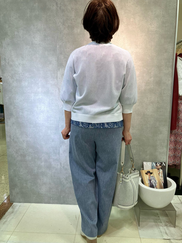 夏　ジャカードブラウスのお出掛けコーデ SCAPA