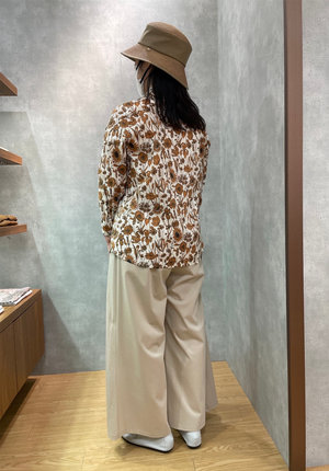 初夏のコーディネート SCAPA