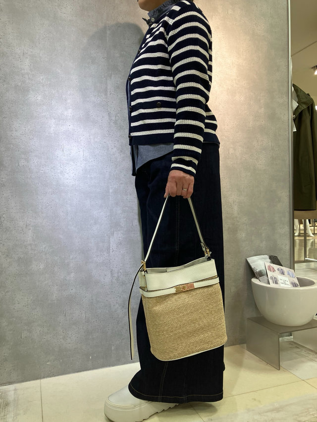 春のニットコーデ① SCAPA