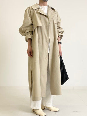 オーバーサイズトレンチコーデ ESHOPORIGINAL